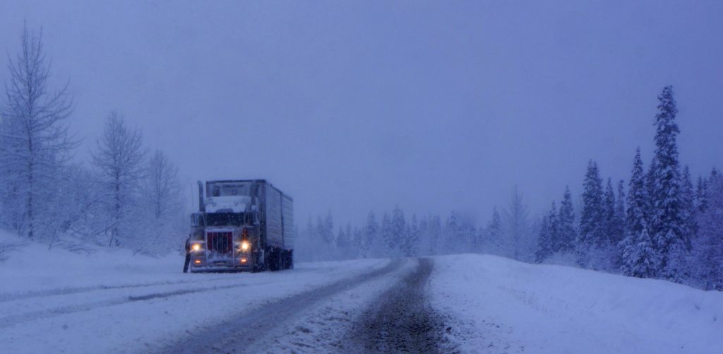desertando-alaskan truckers